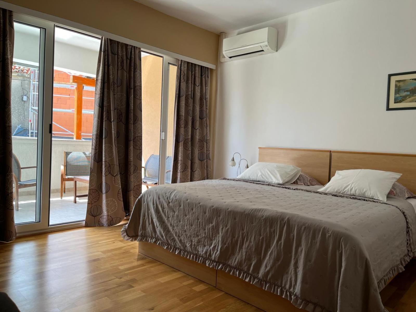 Room Novakovic Biograd Na Moru Exterior photo