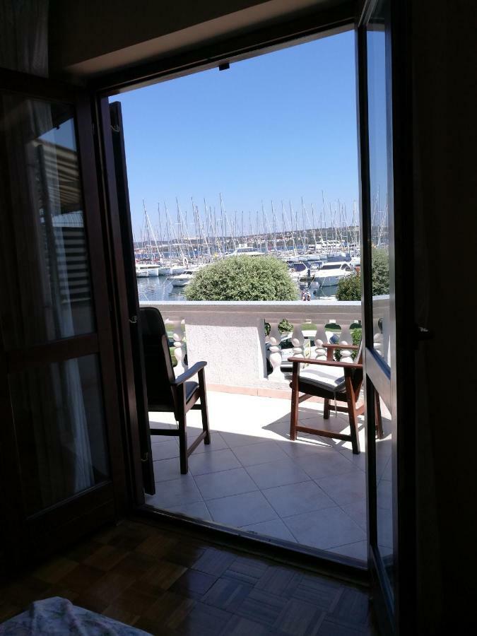 Room Novakovic Biograd Na Moru Exterior photo