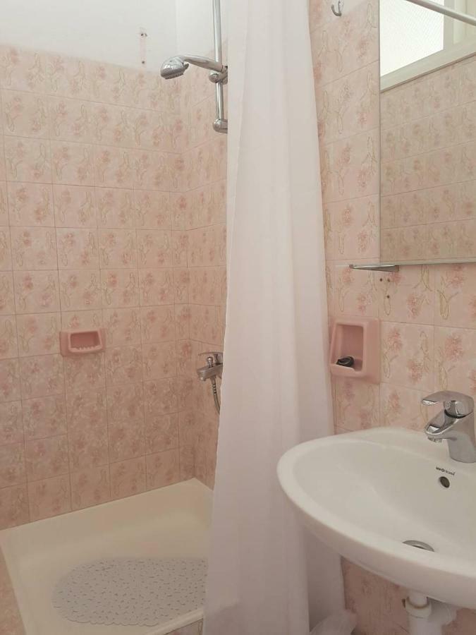 Room Novakovic Biograd Na Moru Exterior photo